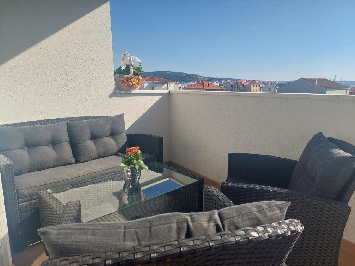 Apartment Ma Mi Trogir Exterior foto
